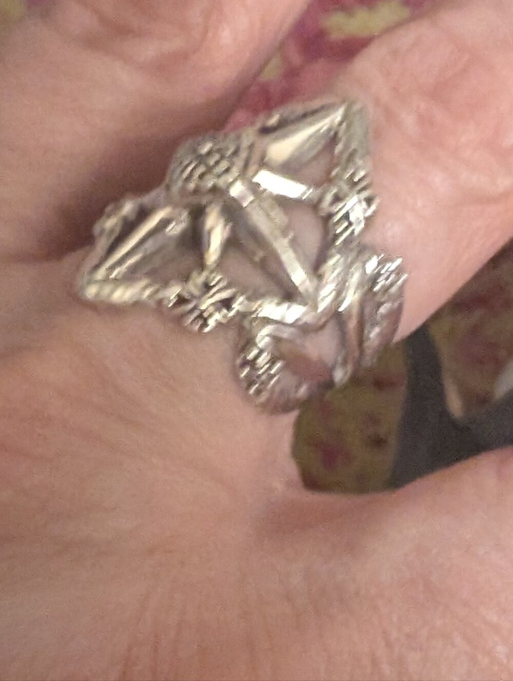 Vintage Retired Ornate SARDA Sterling Silver Filigree Style Ring: Size 8 - Picture 6 of 7
